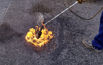 Tynyfedw flat roofing repairs